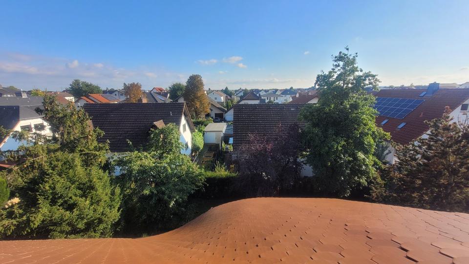 Maisonette-Wohnung in Rüsselsheim-Bauschheim *provisionsfrei* 3.5 zimmer