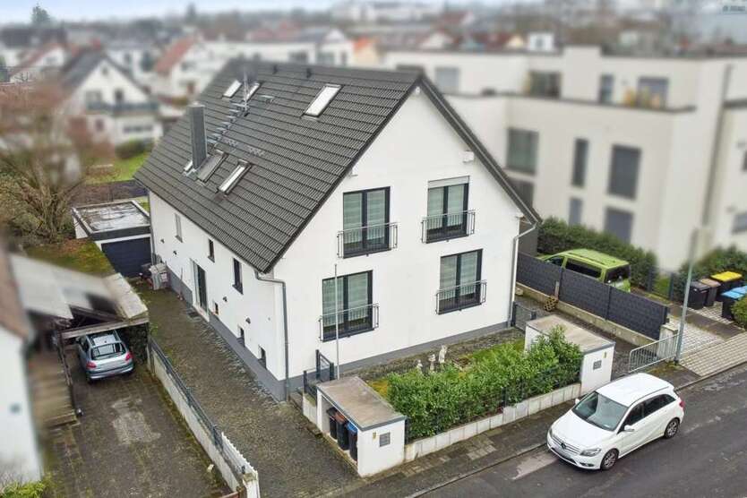 Haus zum Kaufen in Dreieich 1.490.000 € 306 m²
