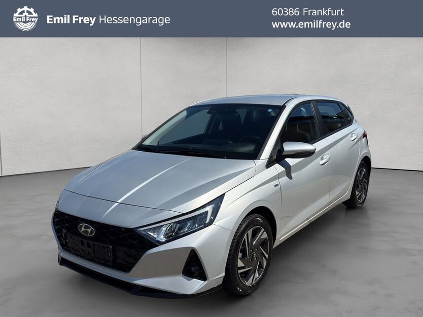i20