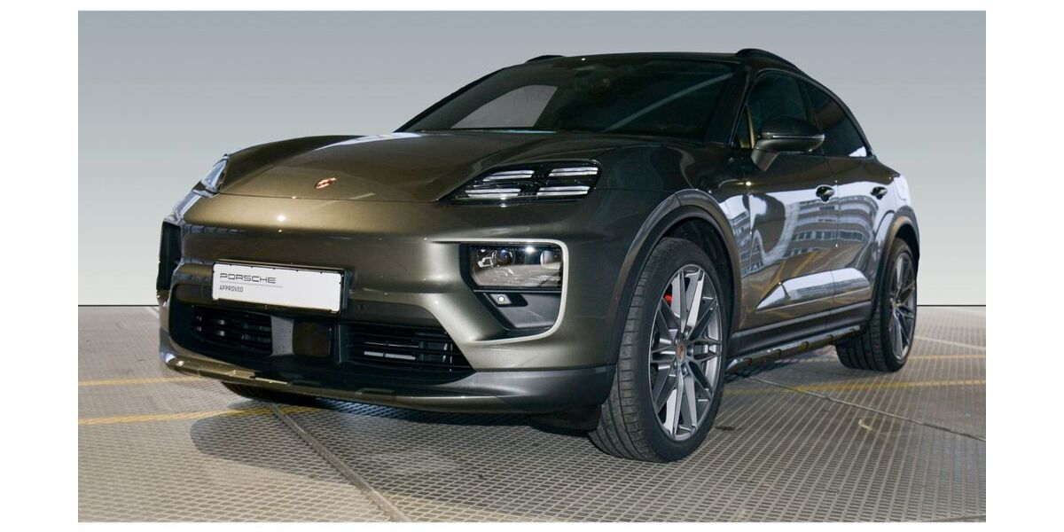 Porsche Macan 9.900 km 103.960 &euro; Frankfurt 60314