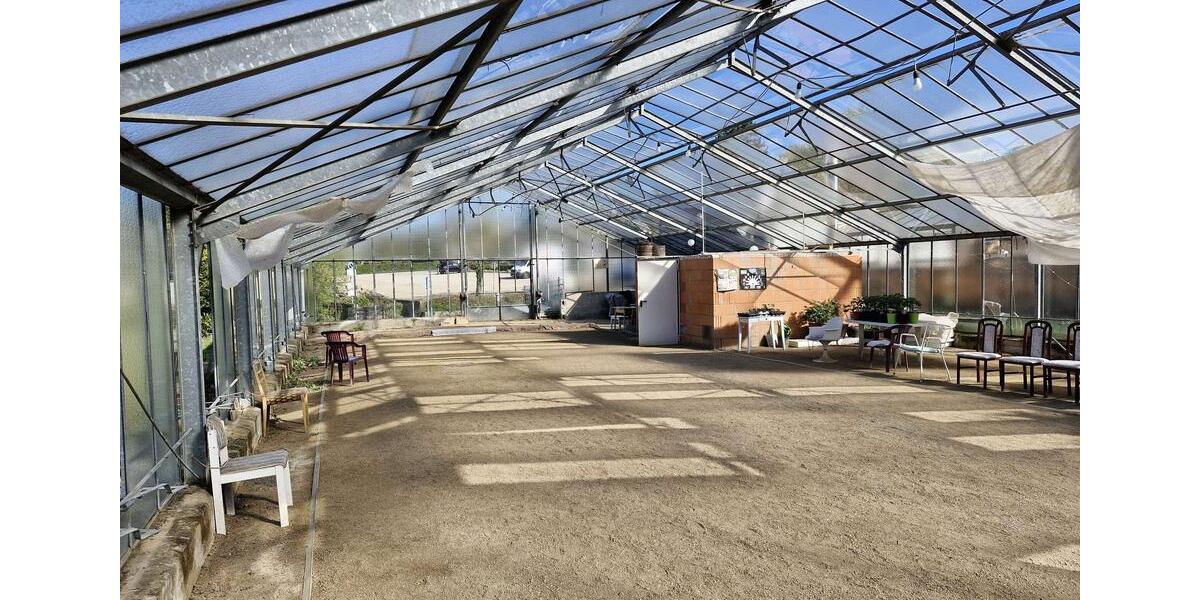 Blumenladen oder Hofladen mit Café für kreative Unternehmer zimmer