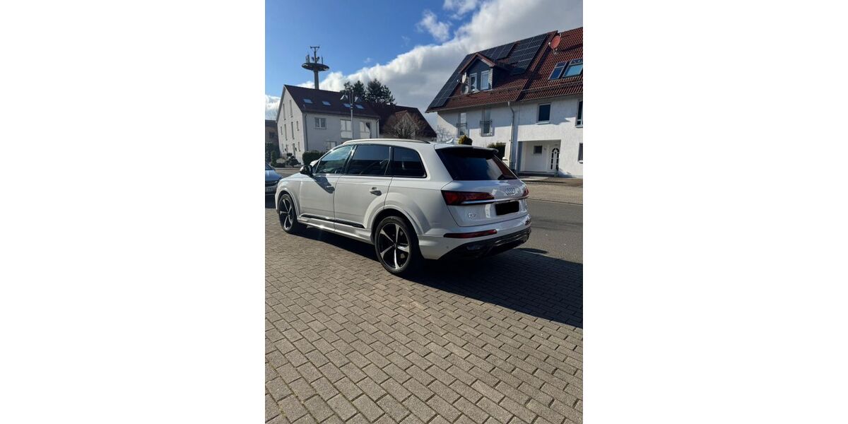Audi Q7 122.000 km 44.000 &euro; Rüsselsheim 65428