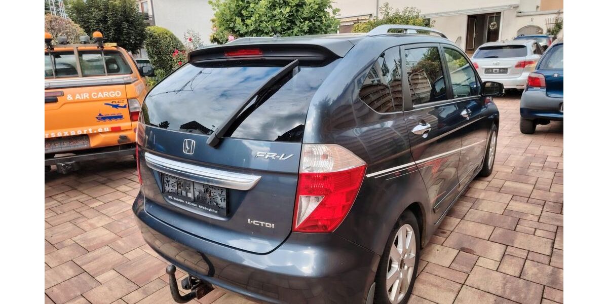Honda FR-V 170.000 km 1.400 &euro; Frankfurt 65933