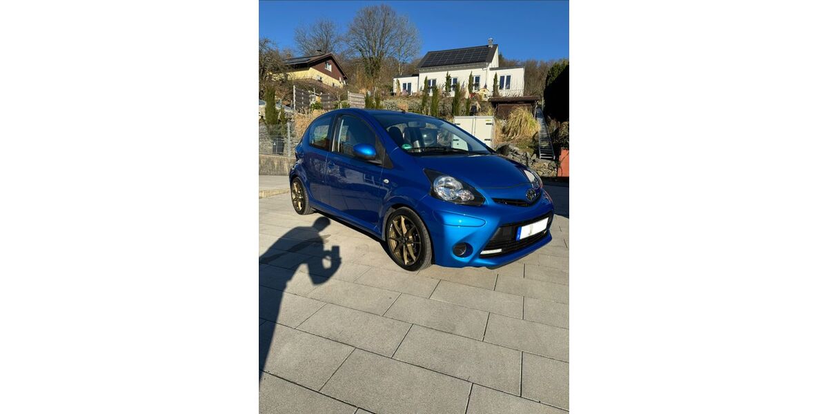 Toyota Aygo (X) 177.000 km 3.990 &euro; Lindenfels 64678