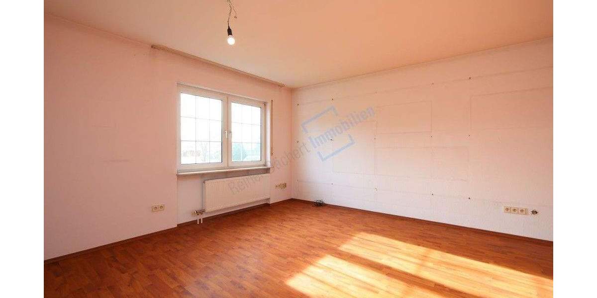 Einfamilienhaus Darmstadt Eberstadt - 4 Zimmer, 186 m&sup2;, 699.900&euro; | Angebot:25665947