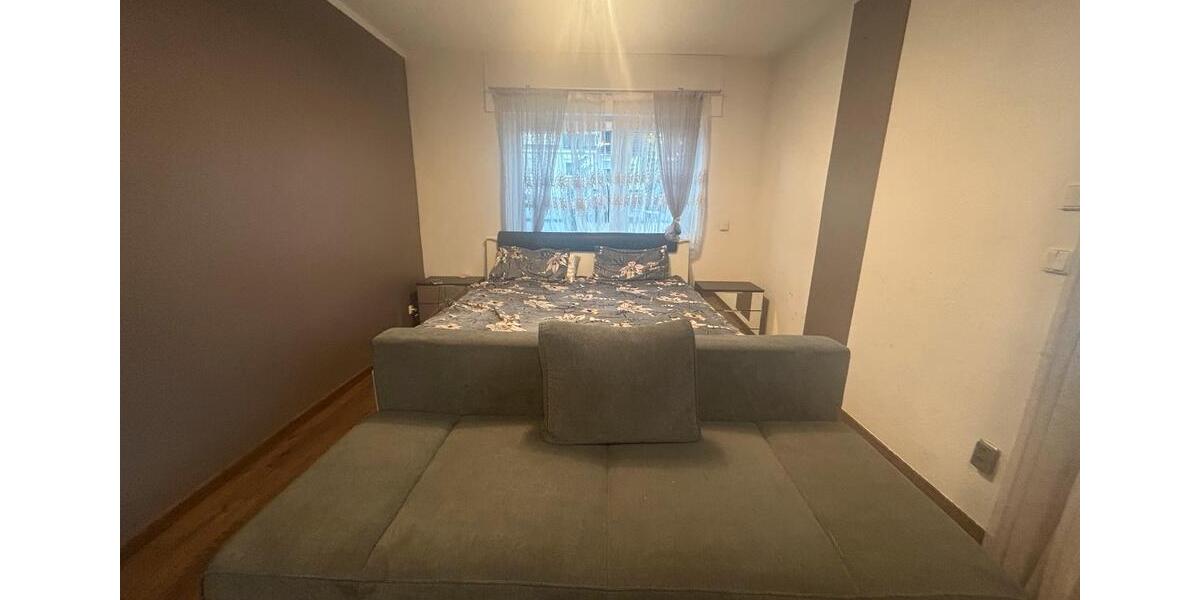 Etagenwohnung Kelsterbach - 4 Zimmer, 95 m&sup2;, 2.300&euro; | Angebot:26671577