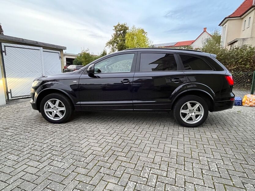 Audi Q7 175.000 km 19.700 € Offenbach 63069