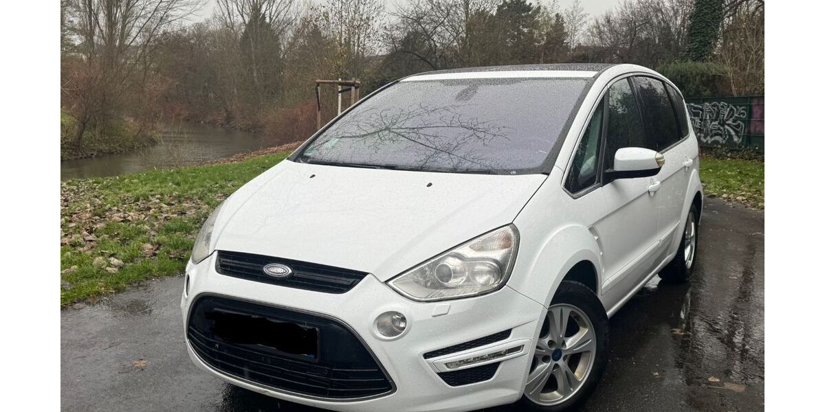 Ford S-Max 224.000 km 4.750 &euro; Frankfurt am main 60388
