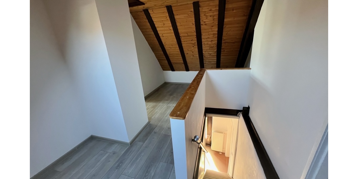 ***Charmantes Einfamilienhaus mit Ausbaupotenzial in begehrter Lage von Bodenheim*** - Einfamilienhaus Bodenheim | Angebot:26354857