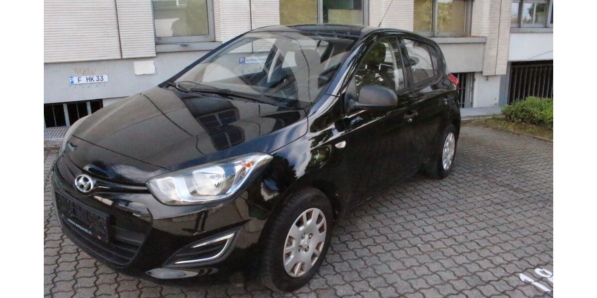 Hyundai i20 150.000 km 4.300 &euro; Rüsselsheim 65428