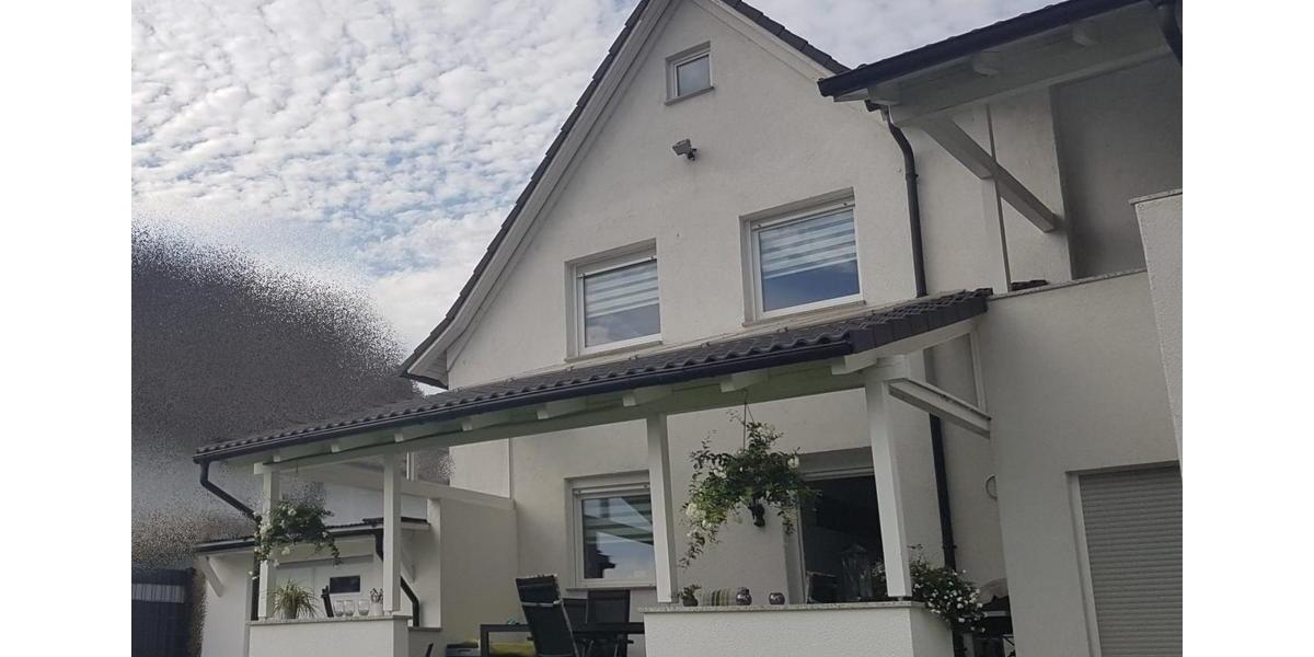 wunderschönes 1-2 Familienhaus in Bischofsheim - von privat 8 zimmer