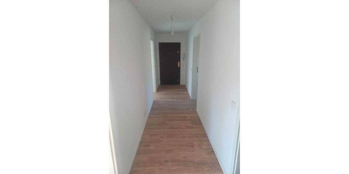 Etagenwohnung Bensheim - 3 Zimmer, 84 m&sup2;, 1.050&euro; | Angebot:26623580