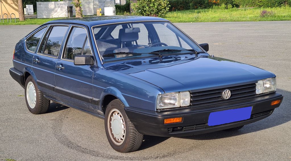 VW Passat 107.836 km 4.000 &euro; Mörfelden-Walldorf 64546