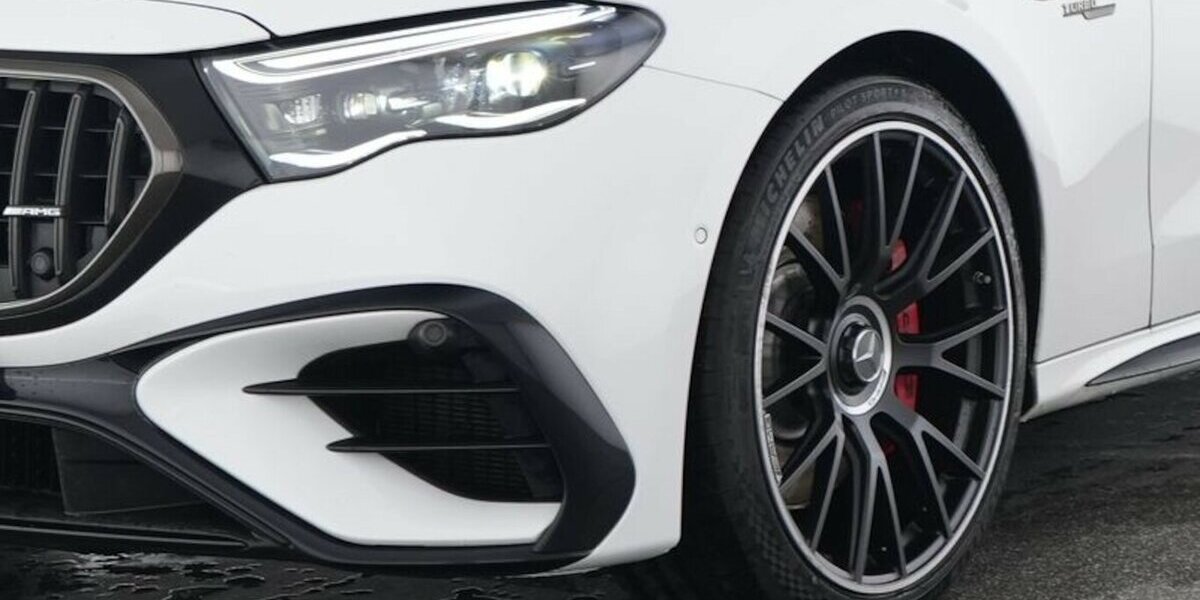 Mercedes-Benz E 53 AMG Hybrid 4M+ DYNAMIC+DC-LADEN-DRVERS PACK 31.040 km 85.889 &euro; Groß-Umstadt 64823