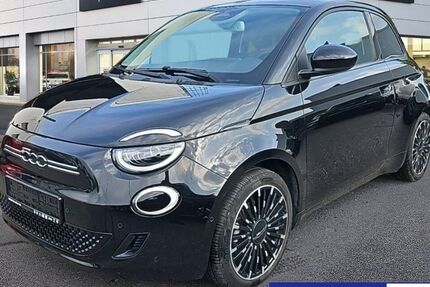 Fiat 500e 31.946 km 16.980 € Wiesbaden 65203