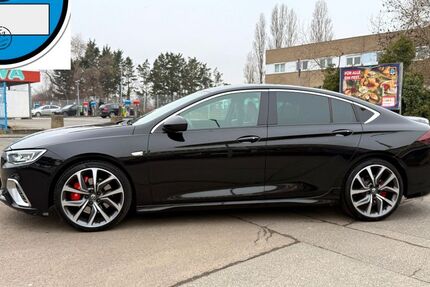 Opel Insignia 109.079 km 19.950 &euro; Raunheim 65479