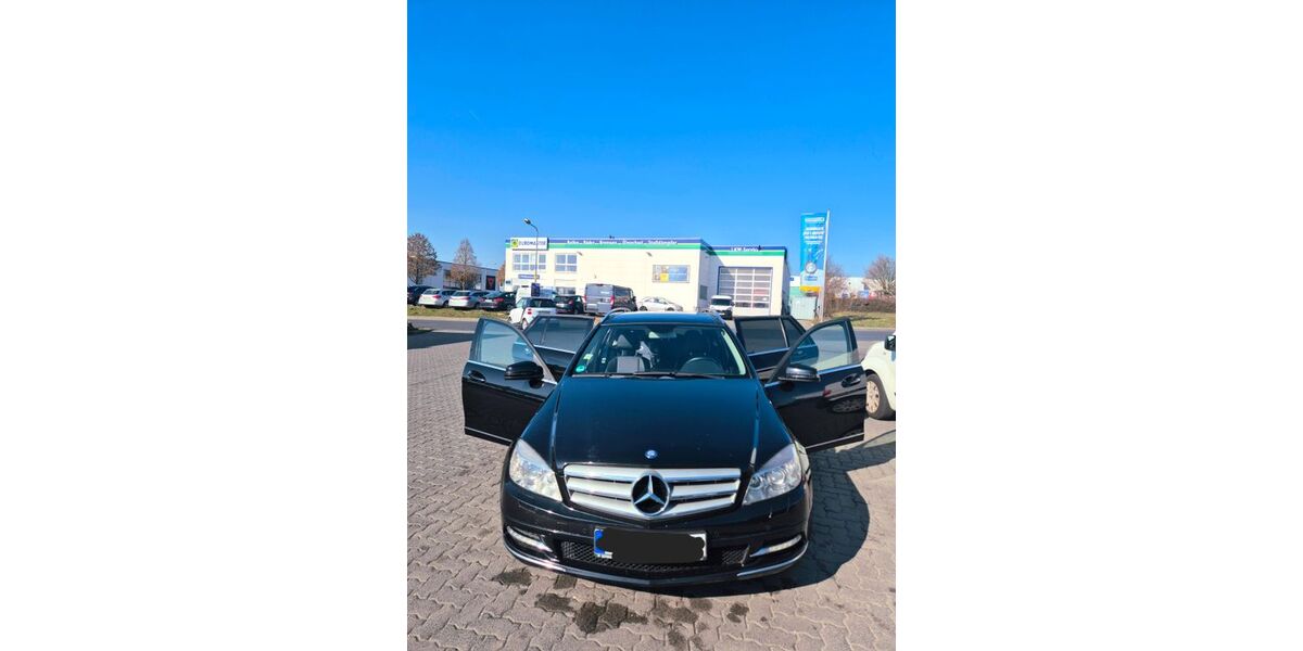 Mercedes-Benz C 250 249.000 km 6.490 &euro; Frankfurt 60438