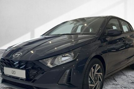 Hyundai i20 9.949 km 19.490 &euro; Frankfurt 60314