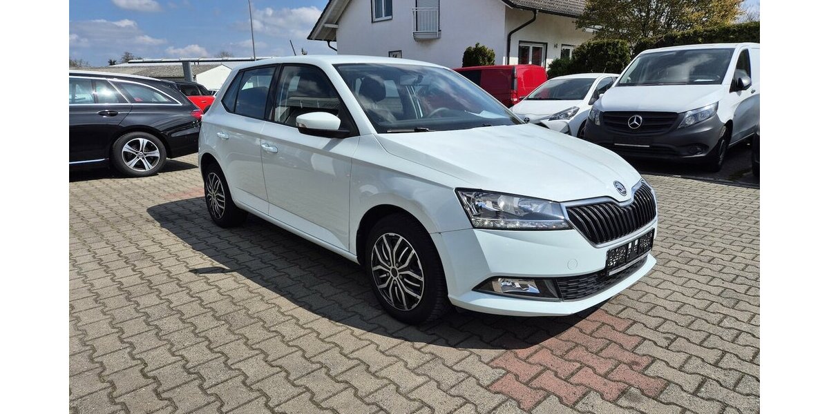 Skoda Fabia Cool Plus 127.420 km 6.890 &euro; Rodgau 63110