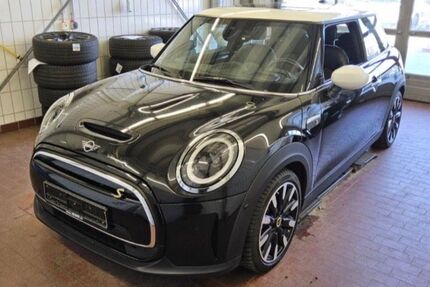 Mini Cooper SE 27.100 km 23.499 &euro; Harxheim/ Mainz 55296