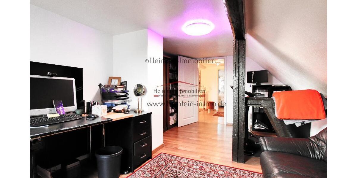 5-6 ZKB* Familie* EBK* 1x tgl.Wannenbad1x tgl..Duschbad* KFZ-Stellpl.* Pfungstadt-Hahn - Einfamilienhaus Pfungstadt / Hahn Hahn | Angebot:26035222