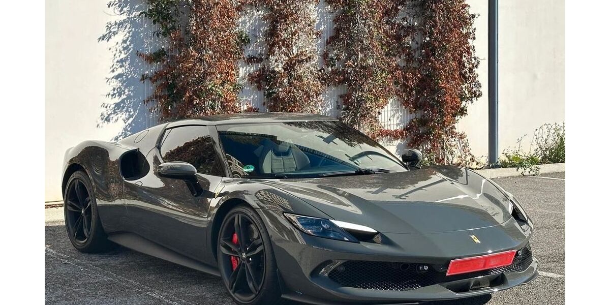 Ferrari 296 GTB 4.900 km 259.000 &euro; Kelsterbach 65451