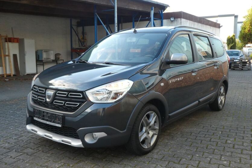 Dacia Lodgy 138.000 km 11.900 € Heusenstamm 63150