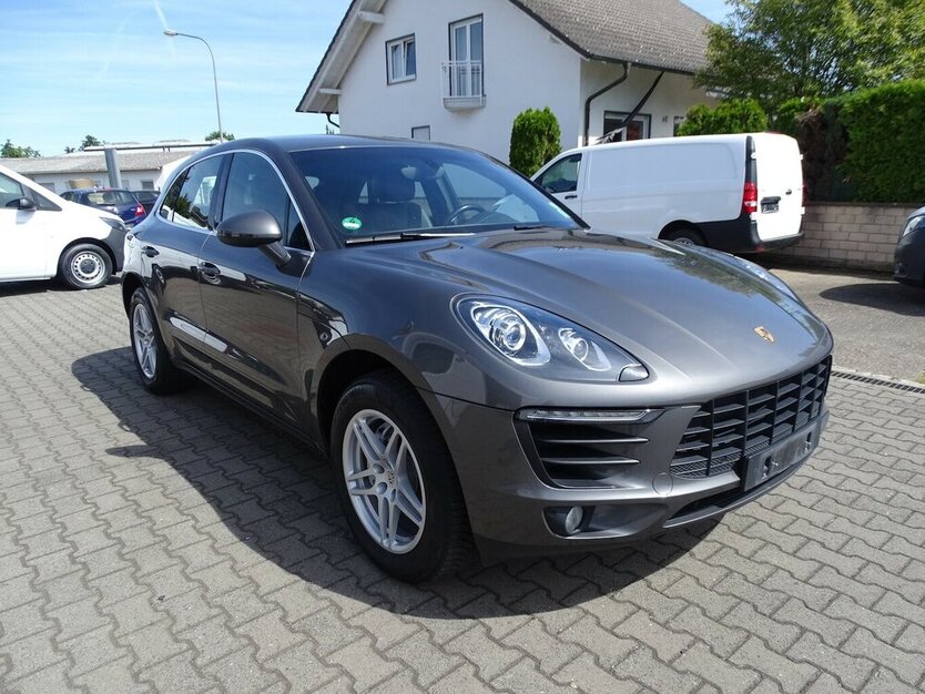 Porsche Macan S Diesel Luftfederung, AHK, Navigation, Sitz 237.555 km 24.890 € Rodgau 63110