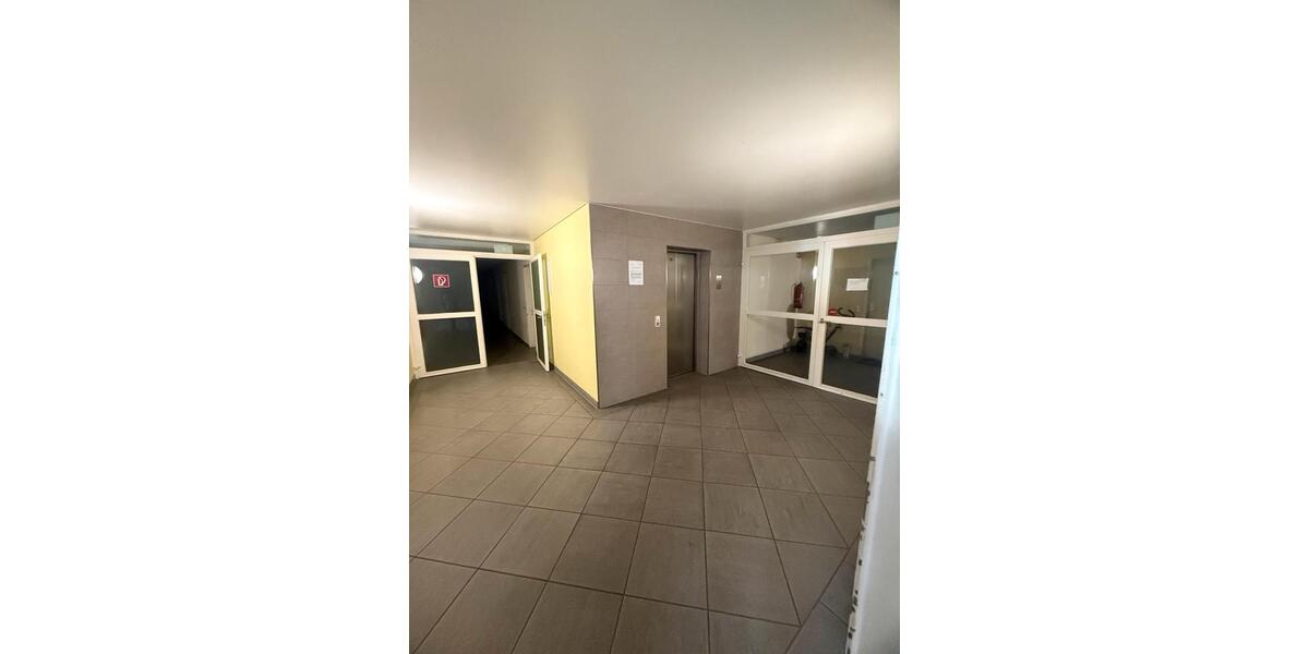 Hochparterre Frankfurt am Main Oberrad - 3 Zimmer, 81 m&sup2;, 410.000&euro; | Angebot:26612492