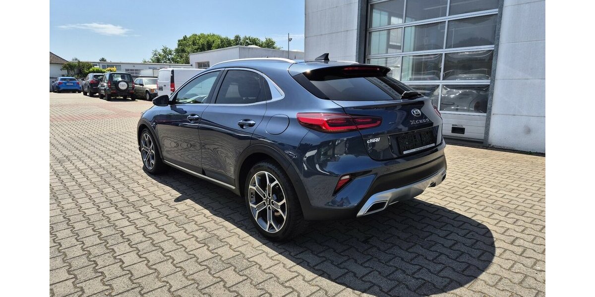 Kia XCeed Platinum Ed.,Kamera,carplay,Pano,Sitzhzg,PDC 80.745 km 17.690 &euro; Rodgau 63110
