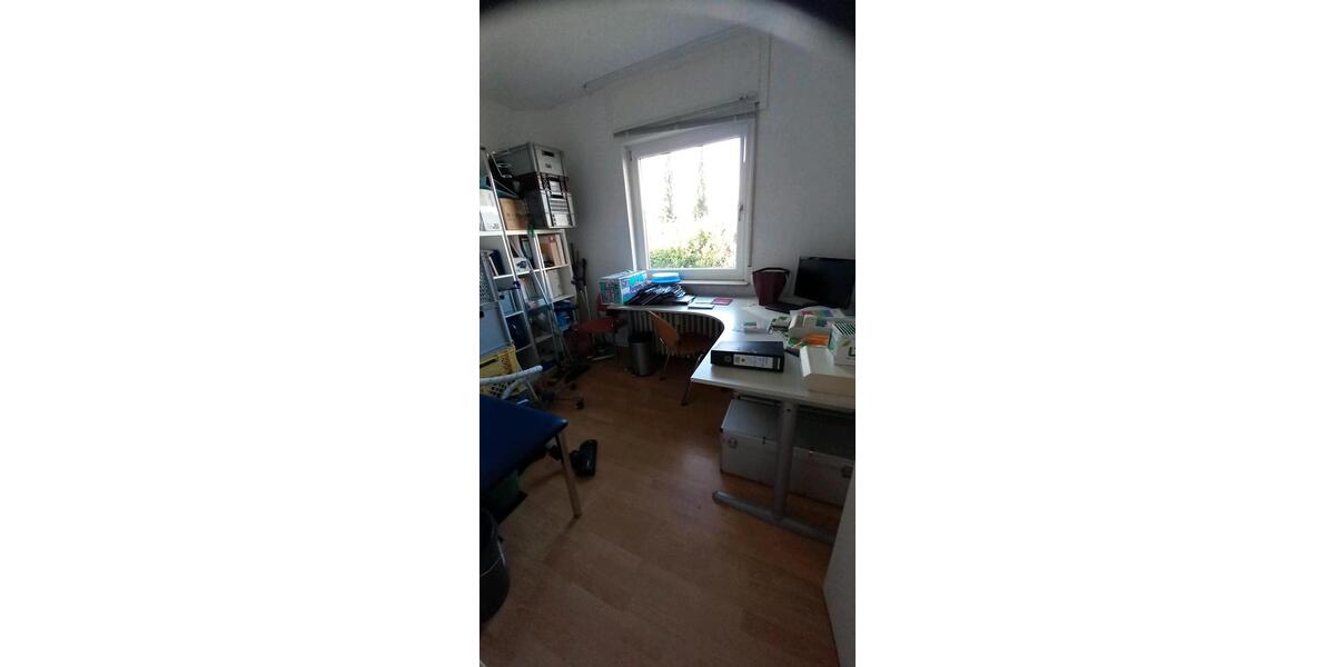 Etagenwohnung Hofheim am Taunus - 4 Zimmer, 88 m&sup2;, 1.200&euro; | Angebot:26373436