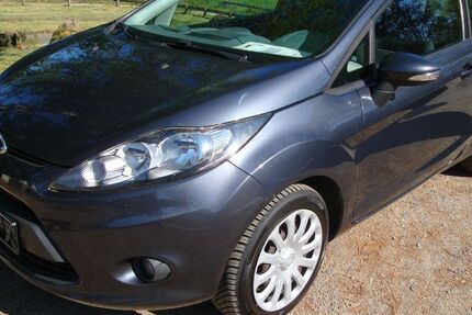 Ford Fiesta 28.200 km 6.399 &euro; Lorsch 64653