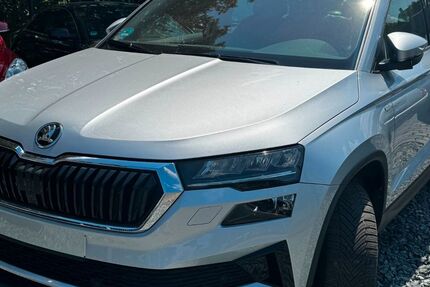Skoda Karoq 144.545 km 18.650 &euro; Frankfurt am Main 60386