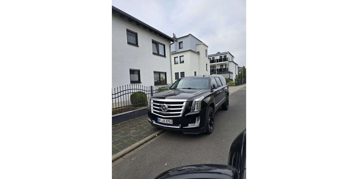 Cadillac Escalade 246.000 km 35.000 &euro; Dietzenbach 63128