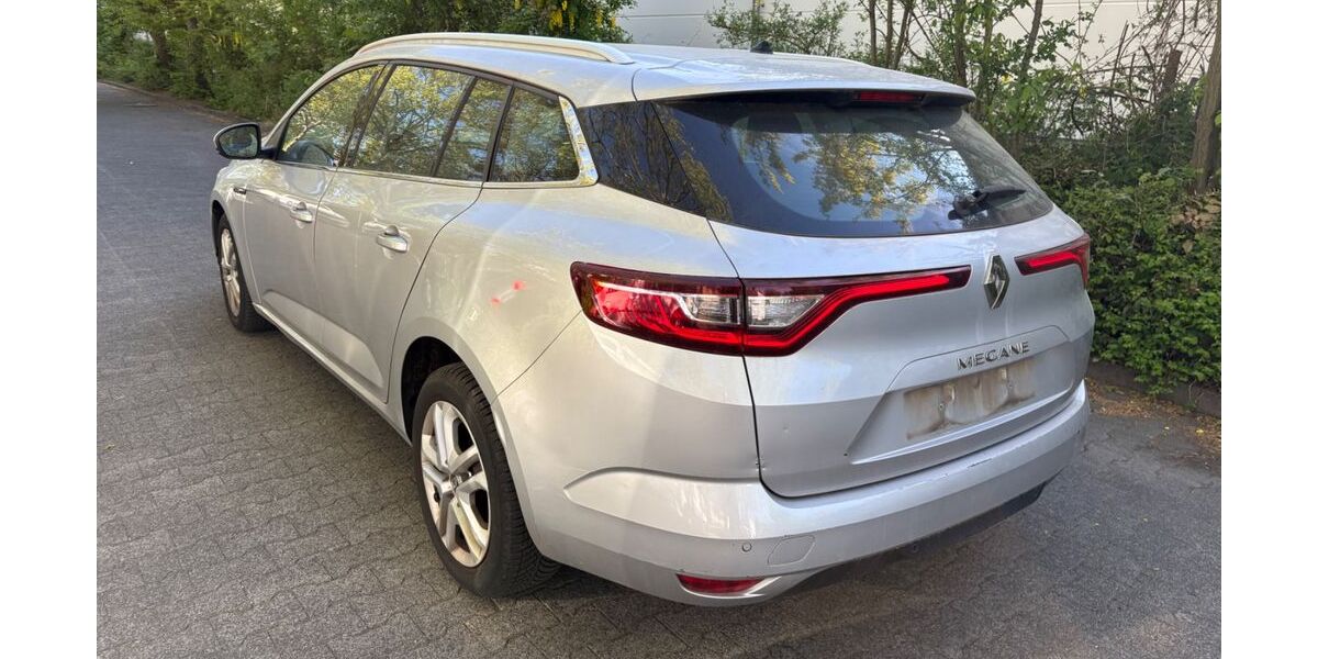 Renault Megane 166.197 km 6.783 &euro; Frankfurt am Main 60389