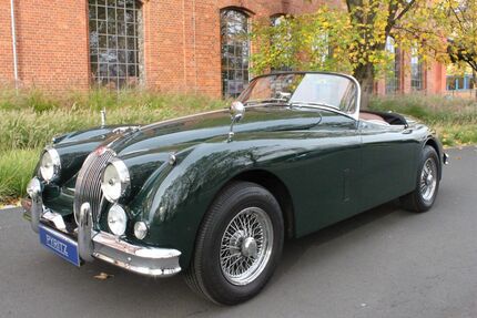 Jaguar XK 16.000 km 147.900 € Frankfurt 60386