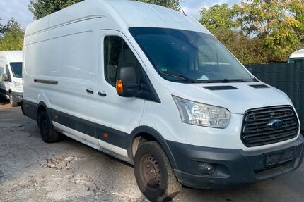 Ford Transit 250.000 km 7.900 &euro; Frankfurt am Main 60486