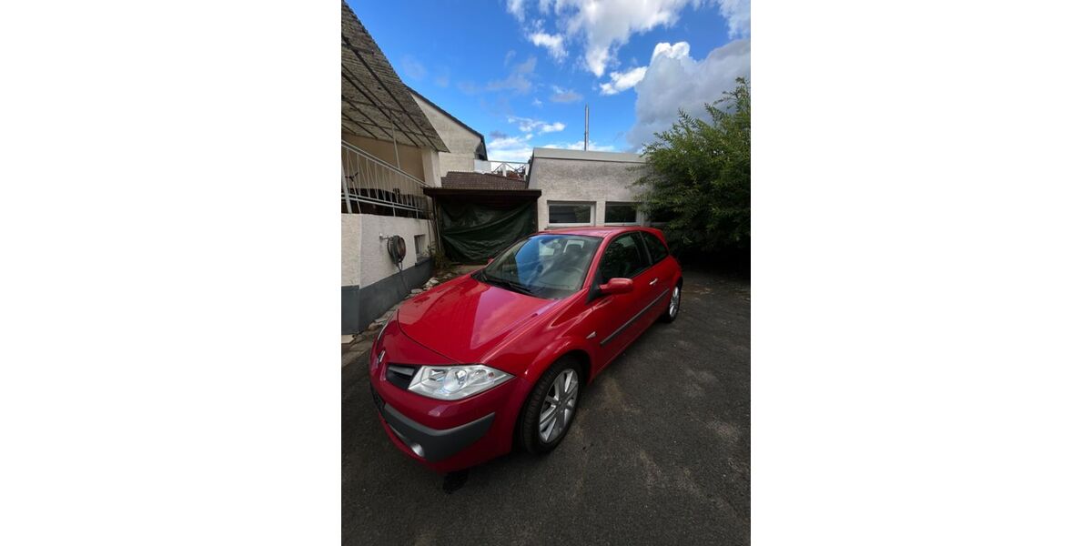 Renault Megane 131.000 km 2.200 &euro; Rodgau 63110