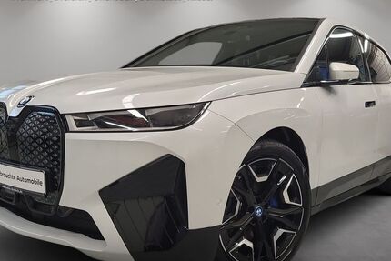 BMW iX 8.462 km 51.660 &euro; Dreieich-Sprendlingen 63303