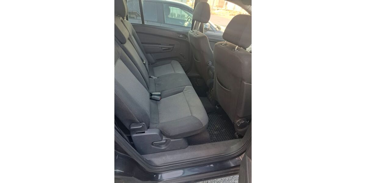 Opel Zafira 333.000 km 900 &euro; Darmstadt 64295