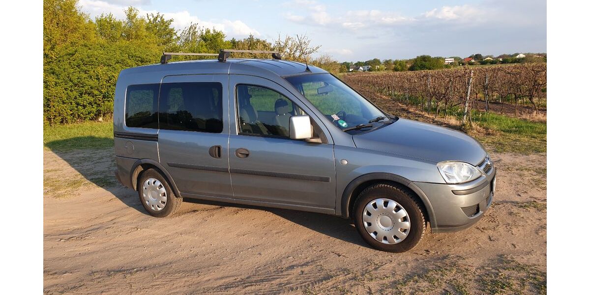 Opel Combo 213.000 km 2.900 &euro; Oppenheim 55276