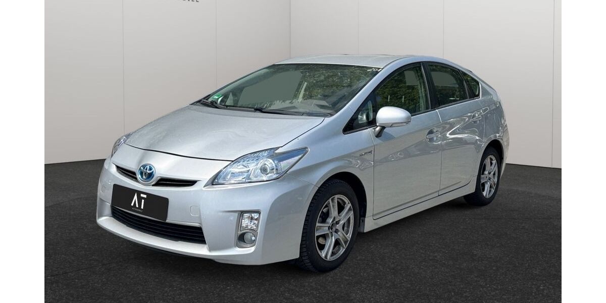 Toyota Prius 235.146 km 5.990 &euro; Frankfurt am Main 65933