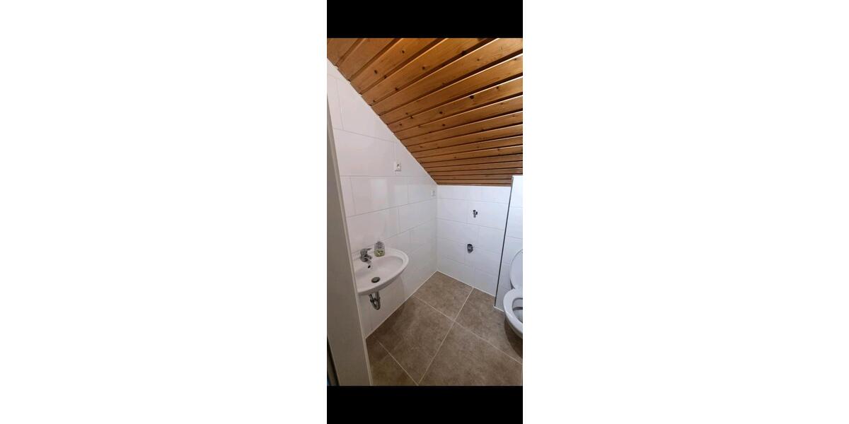 Dachgeschoßwohnung Büttelborn - 1 Zimmer, 33 m&sup2;, 700&euro; | Angebot:25278941