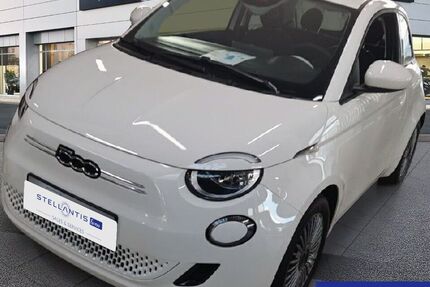 Fiat 500e 6.000 km 19.980 &euro; Frankfurt 60314