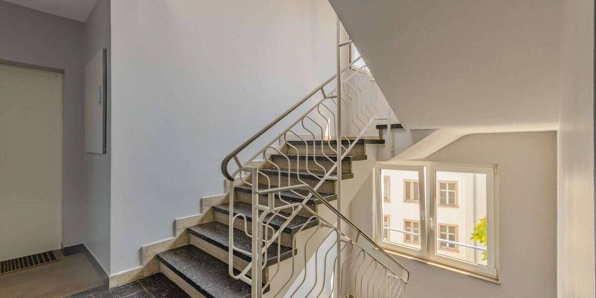 Etagenwohnung Frankfurt am Main Bahnhofsviertel - 2 Zimmer, 55 m&sup2;, 1.580&euro; | Angebot:26154035