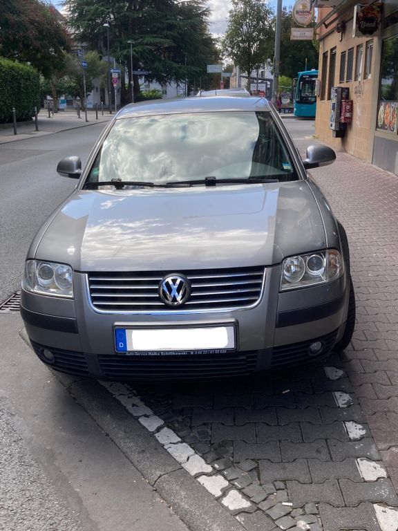 VW Passat 166.000 km 3.100 € Frankfurt am Main 60489