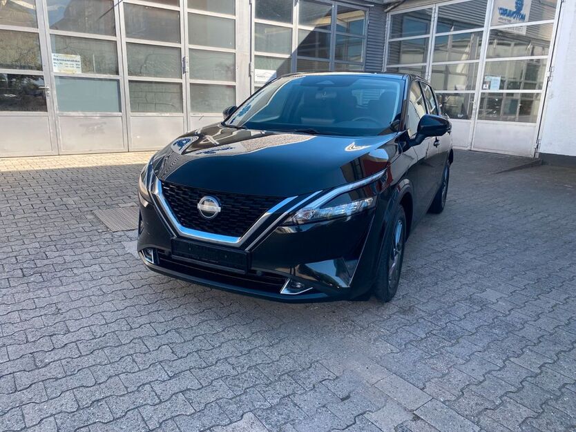 Nissan Qashqai 97.000 km 18.900 € Griesheim 64347