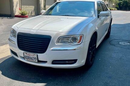 Chrysler 300C 171.800 km 9.999 € Rödermark 63322