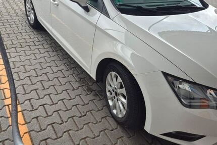 Seat Leon 186.000 km 6.700 &euro; Darmstadt 64295