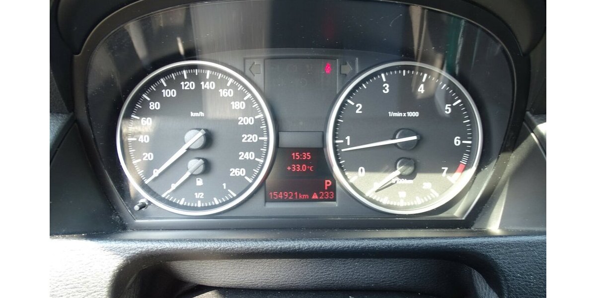 BMW X1 1.8l i sDrive, Steptronic, Sitzheizung, PDC hin 154.921 km 8.690 &euro; Rodgau 63110